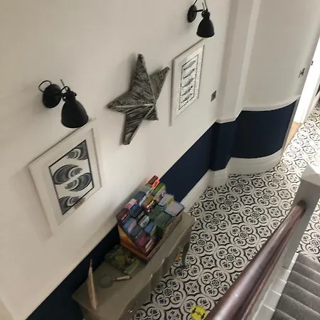 住宿加早餐酒店 Lazy Waves Boutique 新码头